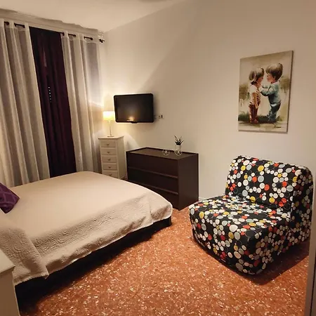 Sergio Tourist Close Tiburtina Station Affittacamere 3*