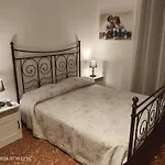Sergio Tourist Close Tiburtina Station Pensjonat 4*