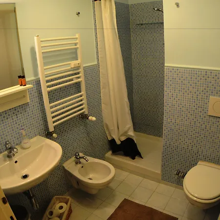 Sergio Tourist Close Tiburtina Station 4*
