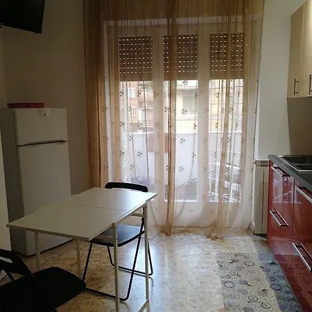 Sergio Tourist Close Tiburtina Station 4*
