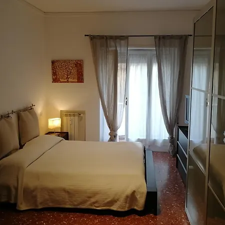 招待所 Sergio Tourist Close Tiburtina Station 罗马