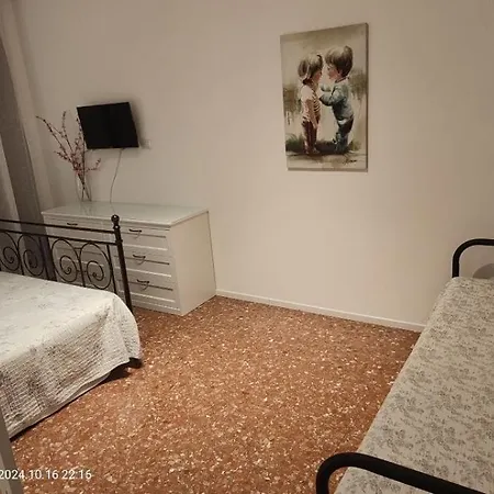 Sergio Tourist Close Tiburtina Station Pensjonat 4*