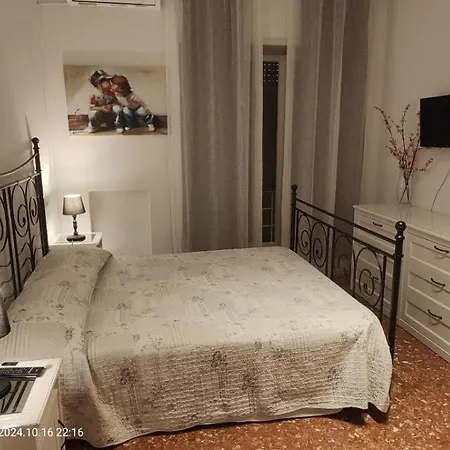 Sergio Tourist Close Tiburtina Station Pensjonat 4*