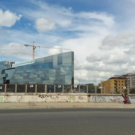 Sergio Tourist Close Tiburtina Station Pensjonat 3*