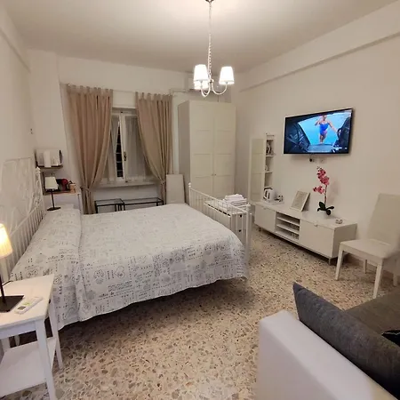 بيت ضيافة Sergio Tourist Close Tiburtina Station روما